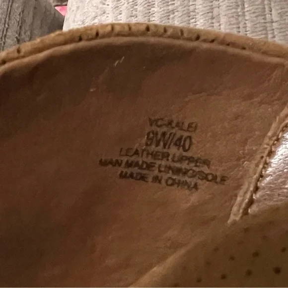 Vince Camuto Bootie Shoes Size 9W New - Picture 8 of 9